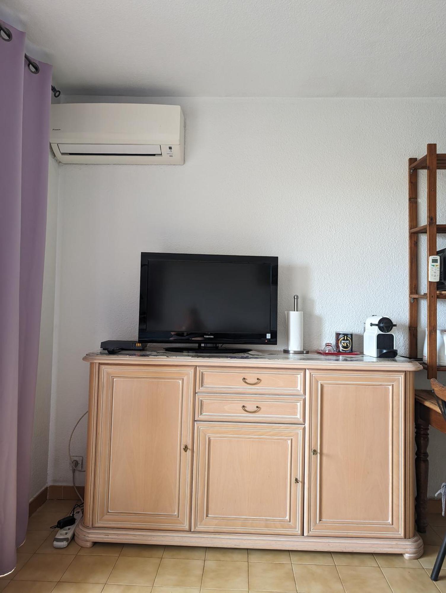 Studio Calme Dernier Etage Antibes Exterior photo